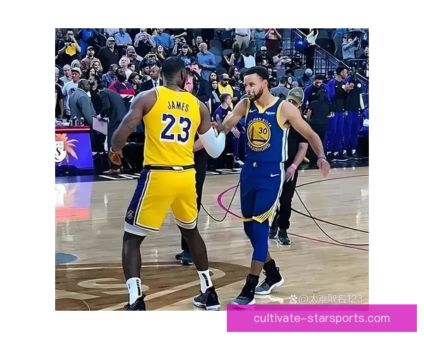 詹姆斯砍下三双率湖人逆转勇士重返西部前四季后赛形势再起波澜