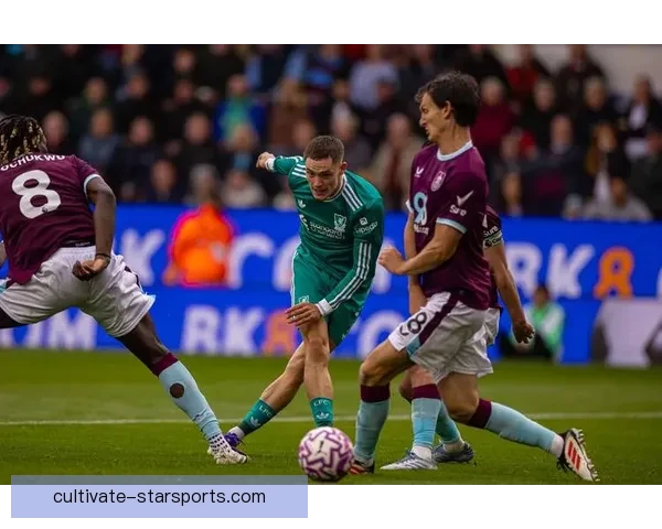 伯恩利足球俱乐部发展历程与未来战略全面解析