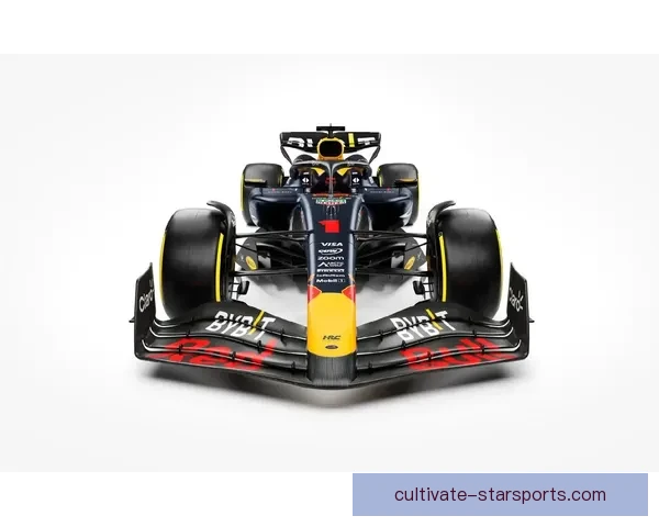 F1赛季即将迎来全新挑战 车队阵容和技术革新引发关注